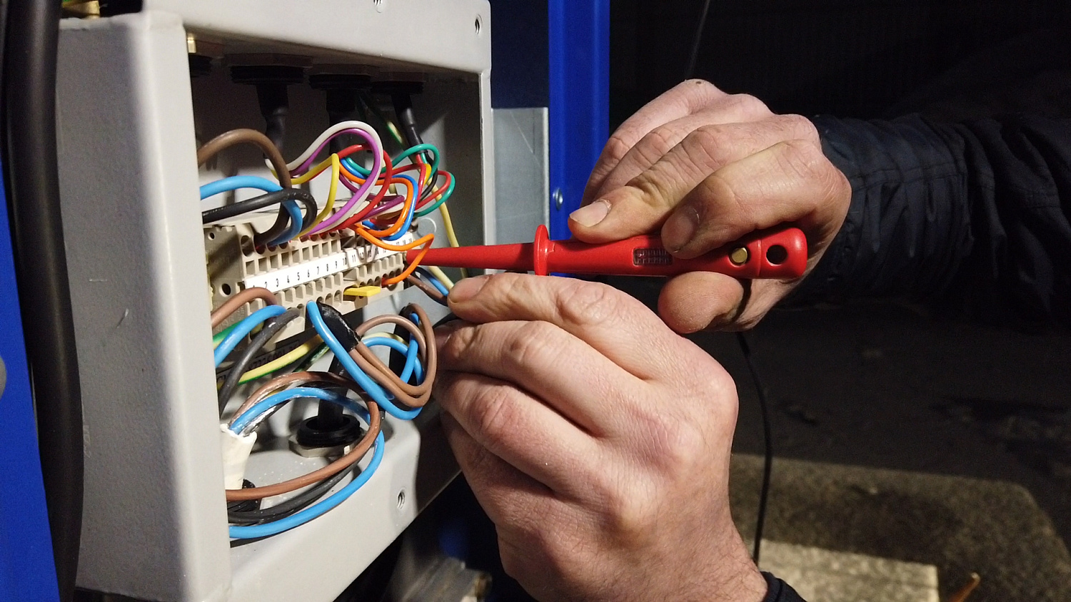 Дооснащение емкости на 30 м3 ТРК Топаз 511 и контролером Квота-2 для организации безоператорного отпуска ГСМ